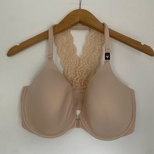 NWT Victoria Secret Lace Razorback Bra